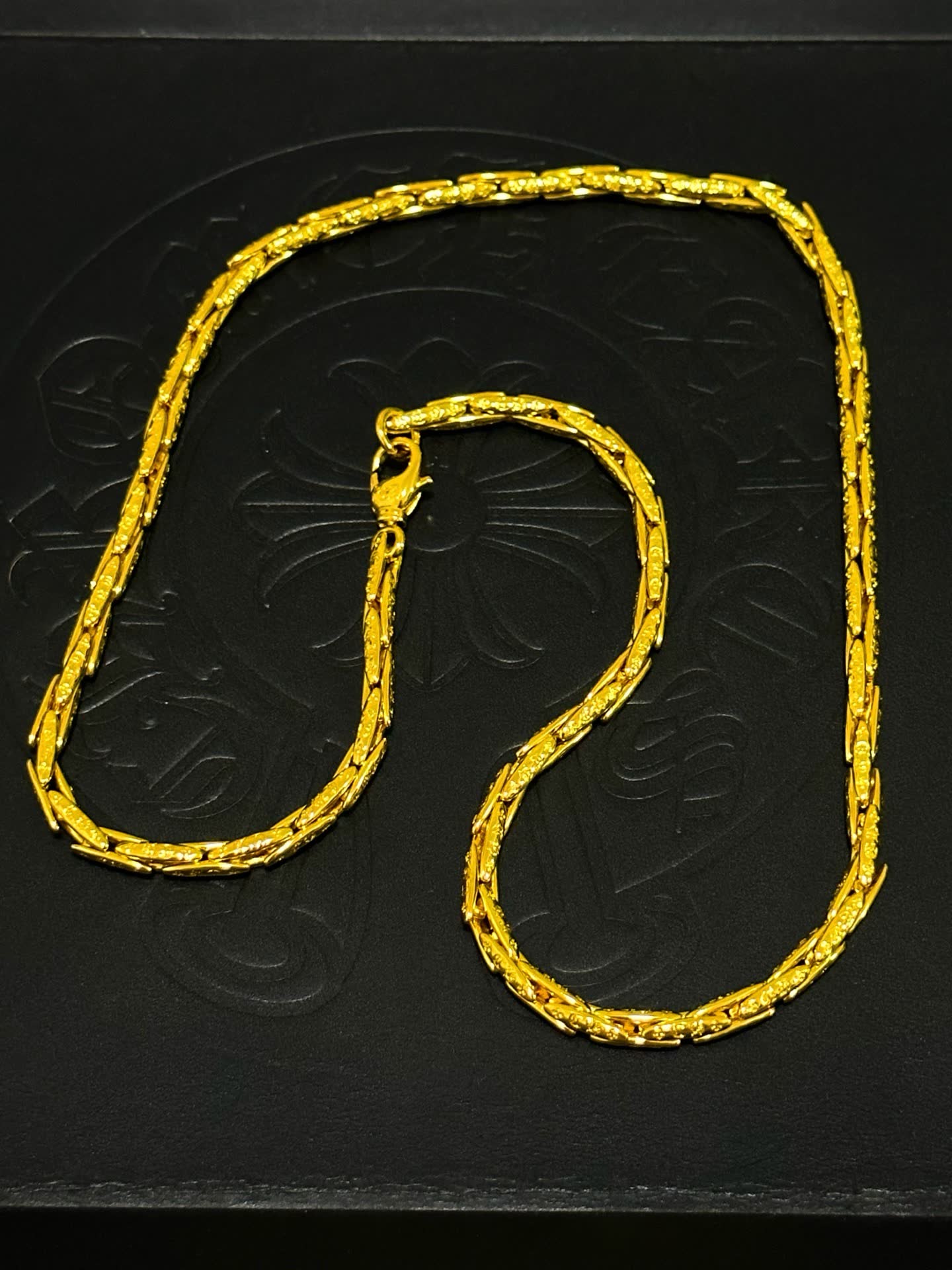 Chrome Hearts Elegant Gold Chain Necklace